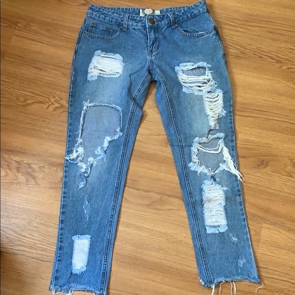 super cute ripped jeans